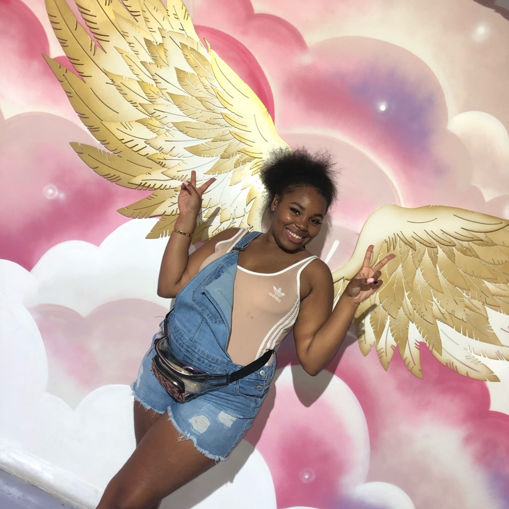 Meet your Posher, Kamariah